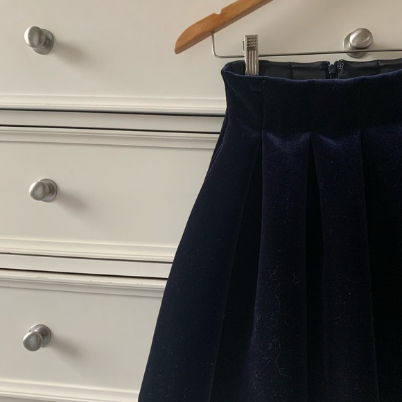 NWT Maje velvet tennis skirt - Picture 4 of 4